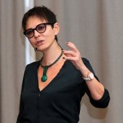 Пентхаус «железной леди»: где живёт Ирина Хакамада