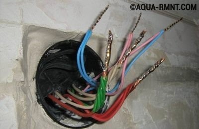 Разводка проводов на свет и выключатель