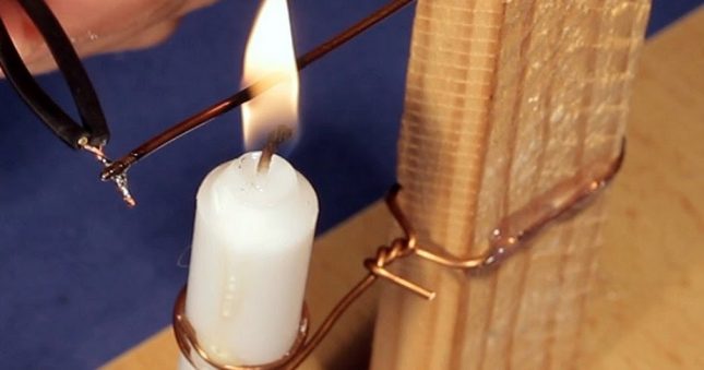 Способ пайки с парафиновой свечой