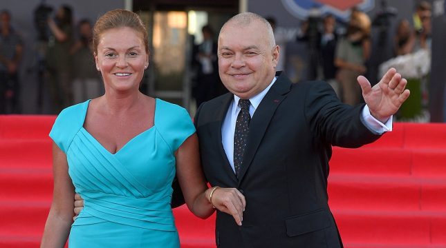 Дмитрий Киселёв с женой